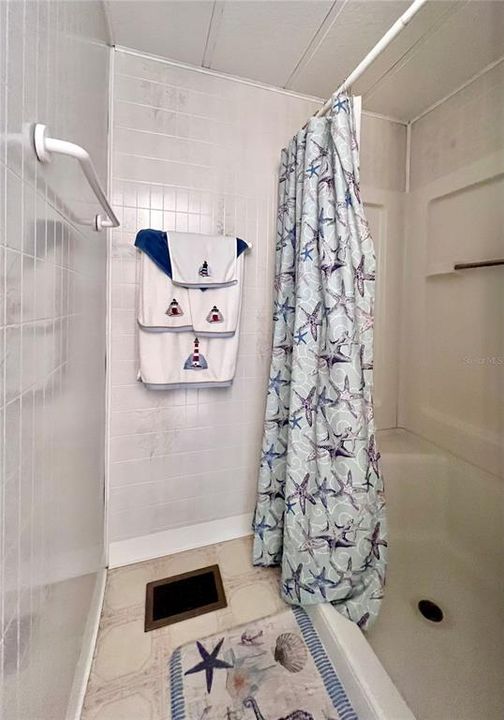 На продажу: $169,000 (3 спален, 2 ванн, 1144 Квадратных фут)