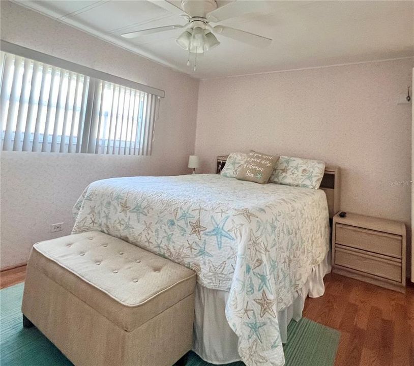 На продажу: $169,000 (3 спален, 2 ванн, 1144 Квадратных фут)