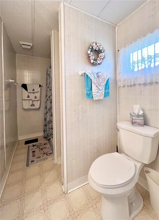 На продажу: $169,000 (3 спален, 2 ванн, 1144 Квадратных фут)