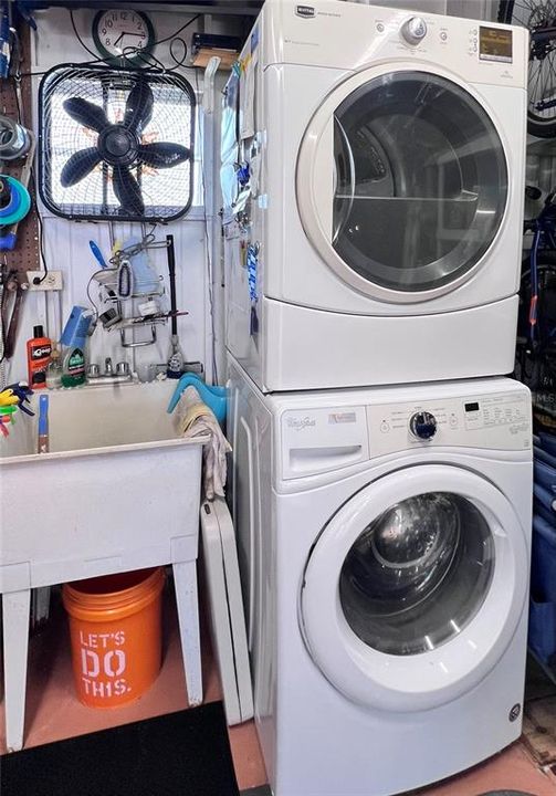 На продажу: $169,000 (3 спален, 2 ванн, 1144 Квадратных фут)