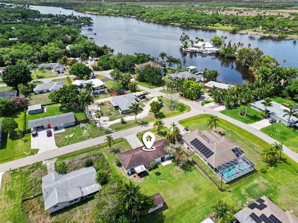 En Venta: $350,000 (4 camas, 0 baños, 1689 Pies cuadrados)