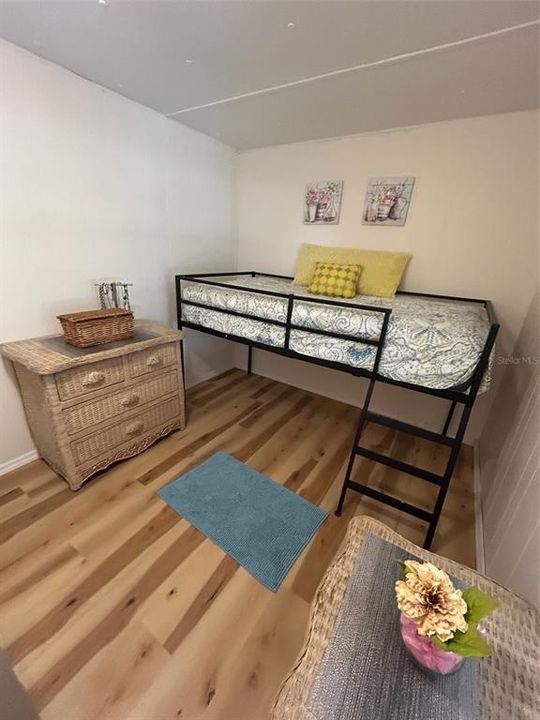 En Venta: $119,900 (2 camas, 1 baños, 884 Pies cuadrados)
