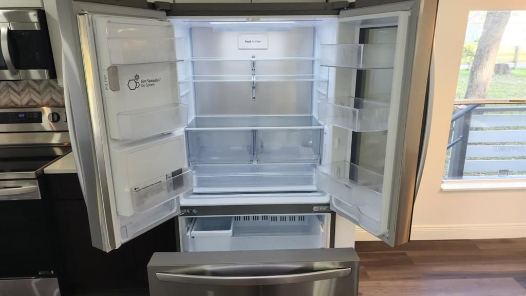 На продажу: $210,000 (3 спален, 2 ванн, 1242 Квадратных фут)