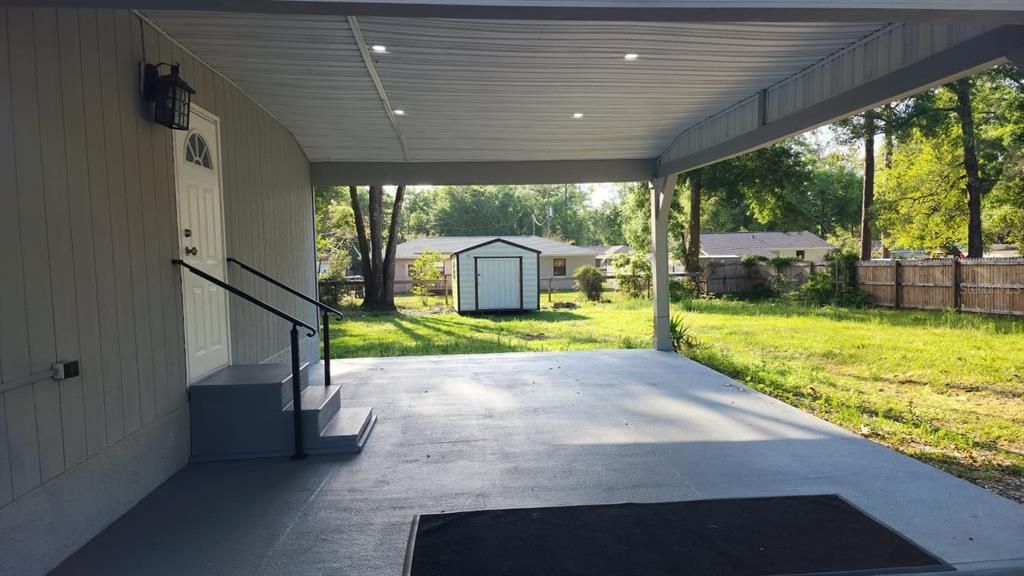 На продажу: $210,000 (3 спален, 2 ванн, 1242 Квадратных фут)