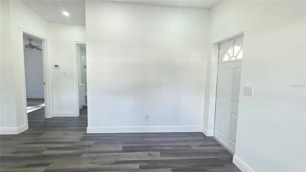 En Venta: $210,000 (3 camas, 2 baños, 1242 Pies cuadrados)