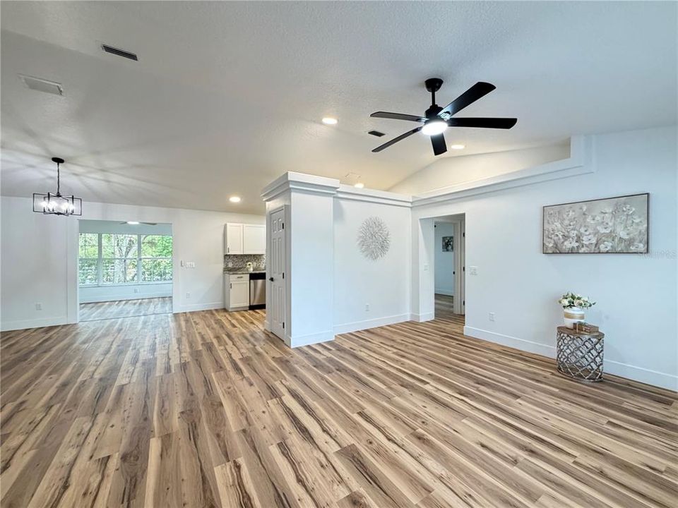 待售: $264,900 (3 贝兹, 2 浴室, 1804 平方英尺)