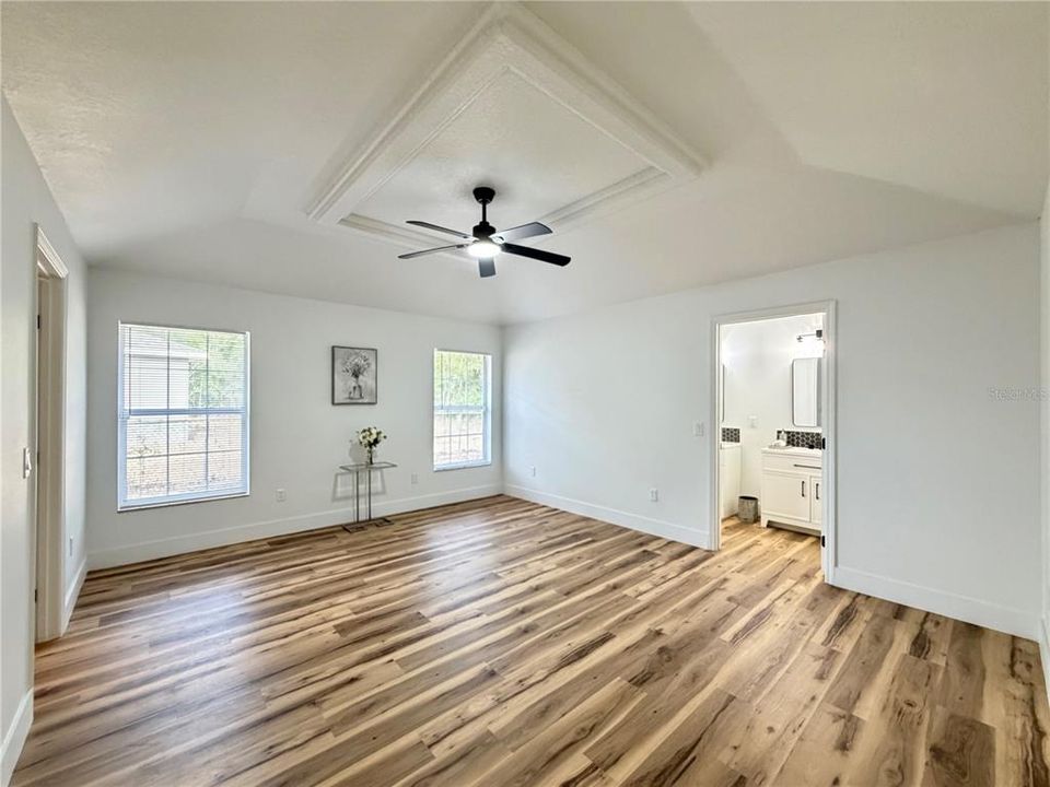 待售: $264,900 (3 贝兹, 2 浴室, 1804 平方英尺)