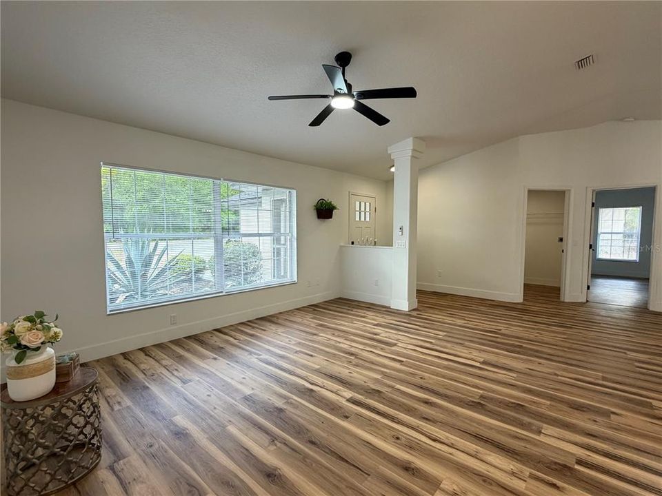 待售: $264,900 (3 贝兹, 2 浴室, 1804 平方英尺)