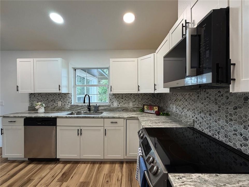 待售: $264,900 (3 贝兹, 2 浴室, 1804 平方英尺)