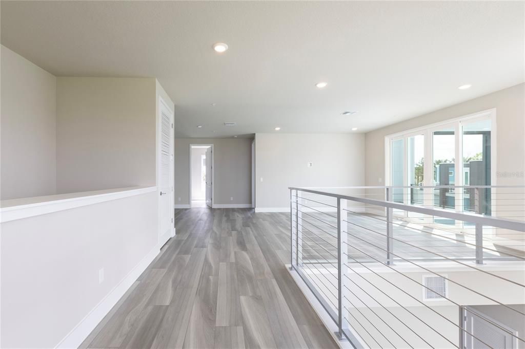 En Venta: $462,900 (5 camas, 4 baños, 2630 Pies cuadrados)