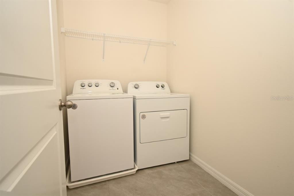 For Sale: $293,242 (3 beds, 2 baths, 1942 Square Feet)