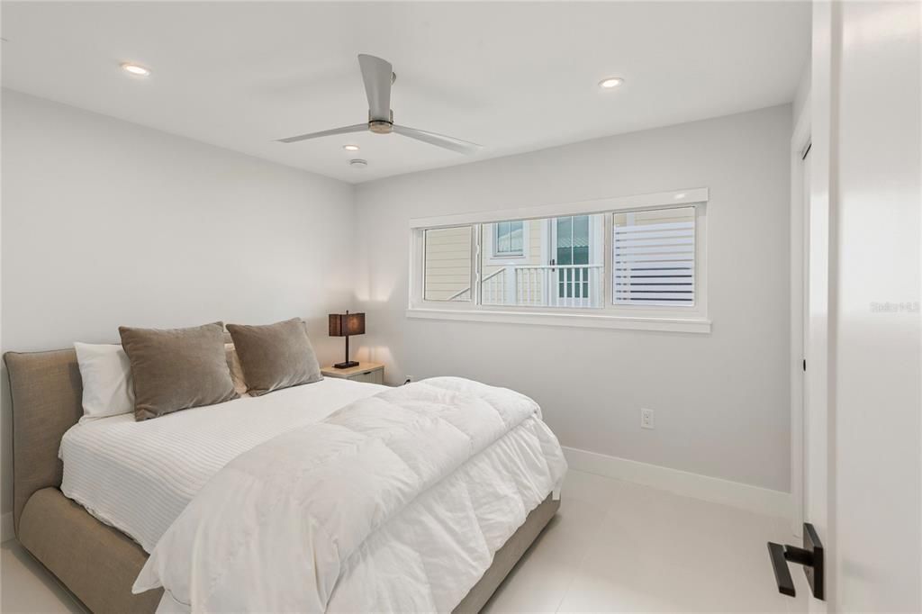 For Sale: $3,400,000 (4 beds, 3 baths, 2653 Square Feet)