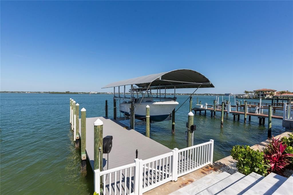 For Sale: $3,400,000 (4 beds, 3 baths, 2653 Square Feet)