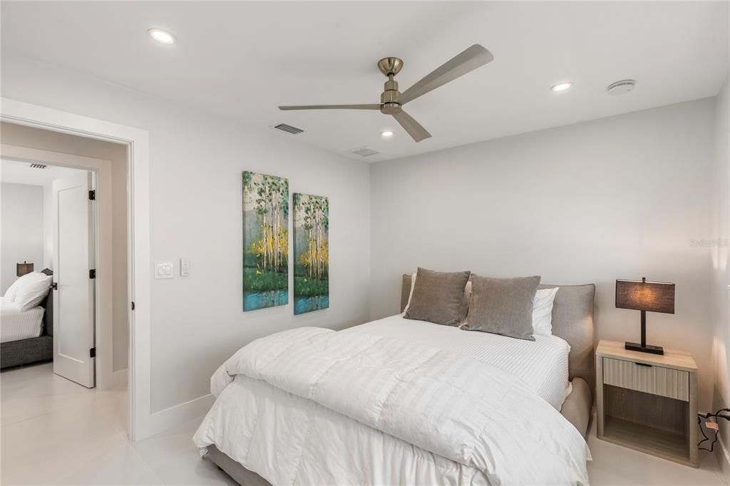 For Sale: $3,400,000 (4 beds, 3 baths, 2653 Square Feet)