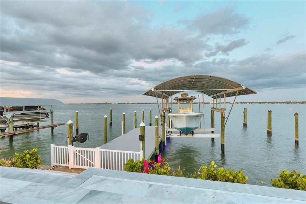 For Sale: $3,400,000 (4 beds, 3 baths, 2653 Square Feet)