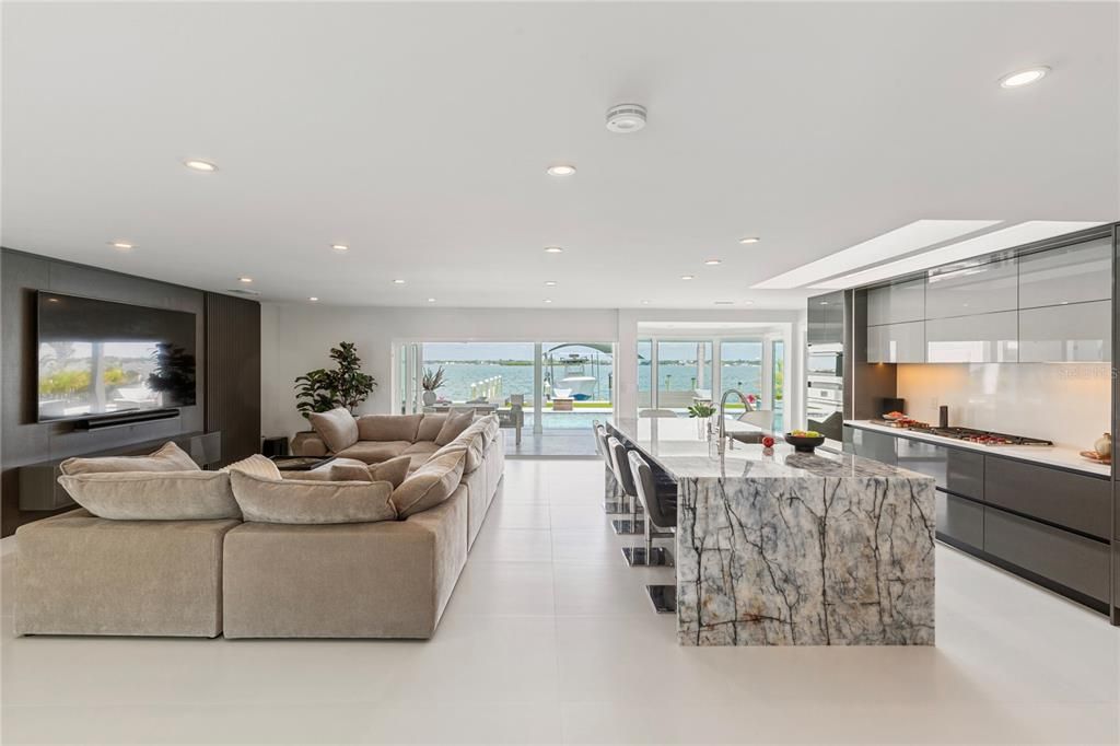 For Sale: $3,400,000 (4 beds, 3 baths, 2653 Square Feet)