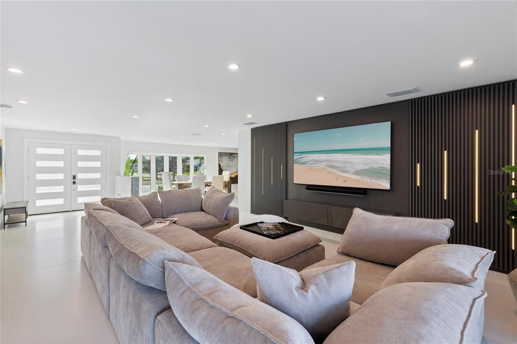 For Sale: $3,400,000 (4 beds, 3 baths, 2653 Square Feet)
