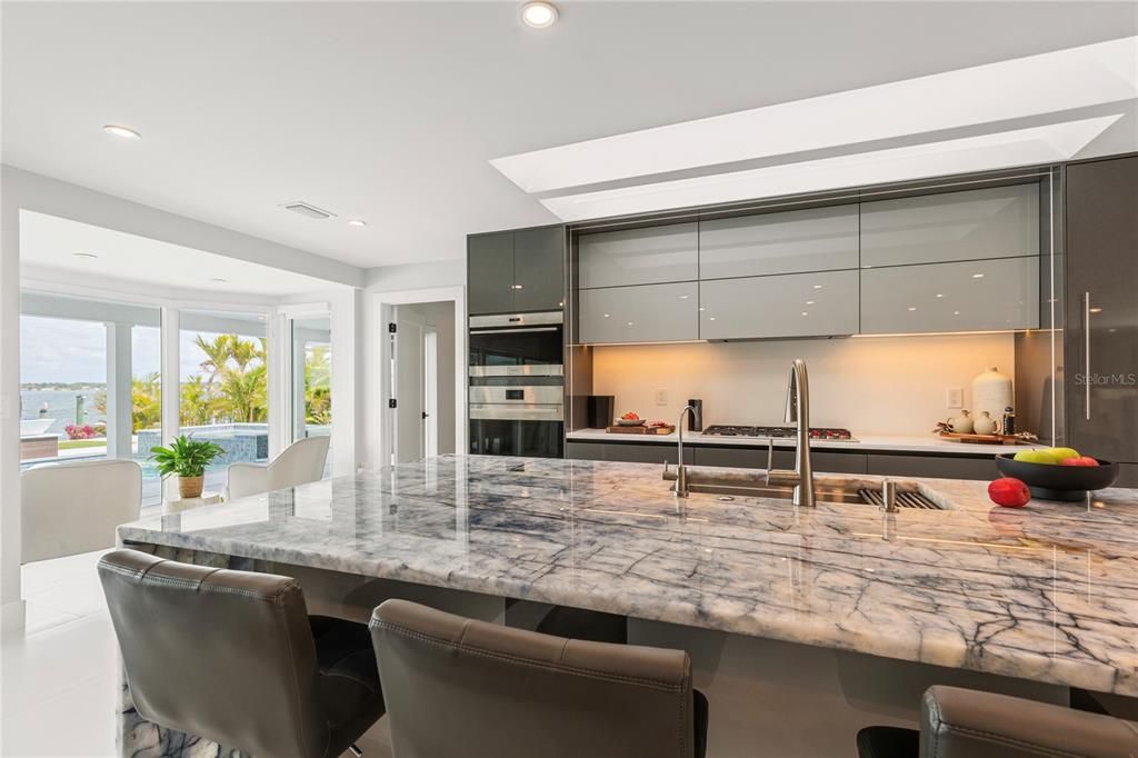 For Sale: $3,400,000 (4 beds, 3 baths, 2653 Square Feet)