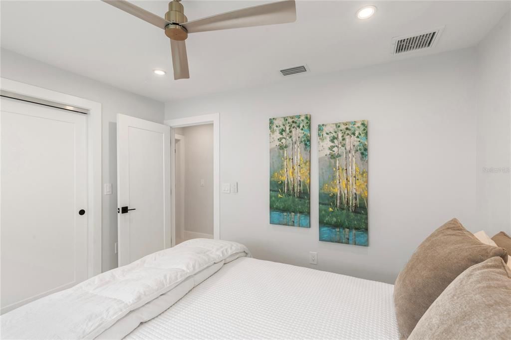 For Sale: $3,400,000 (4 beds, 3 baths, 2653 Square Feet)