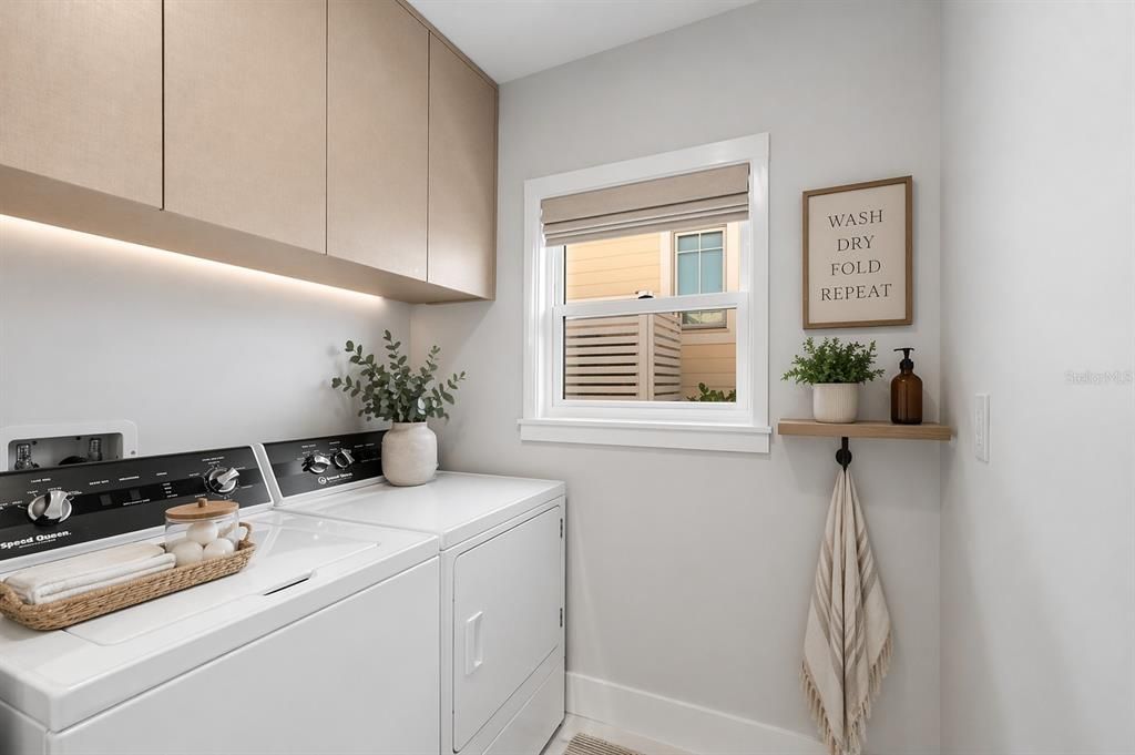 For Sale: $3,400,000 (4 beds, 3 baths, 2653 Square Feet)