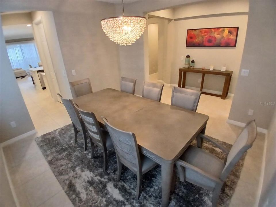 Active With Contract: $475,000 (4 beds, 3 baths, 2415 Square Feet)