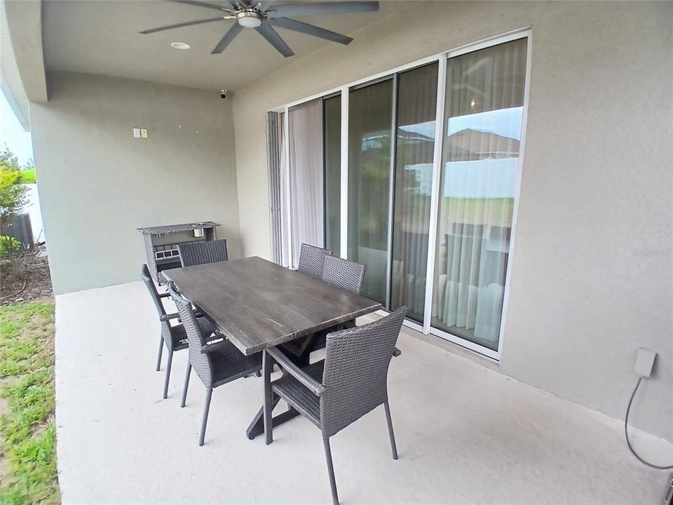 Active With Contract: $475,000 (4 beds, 3 baths, 2415 Square Feet)