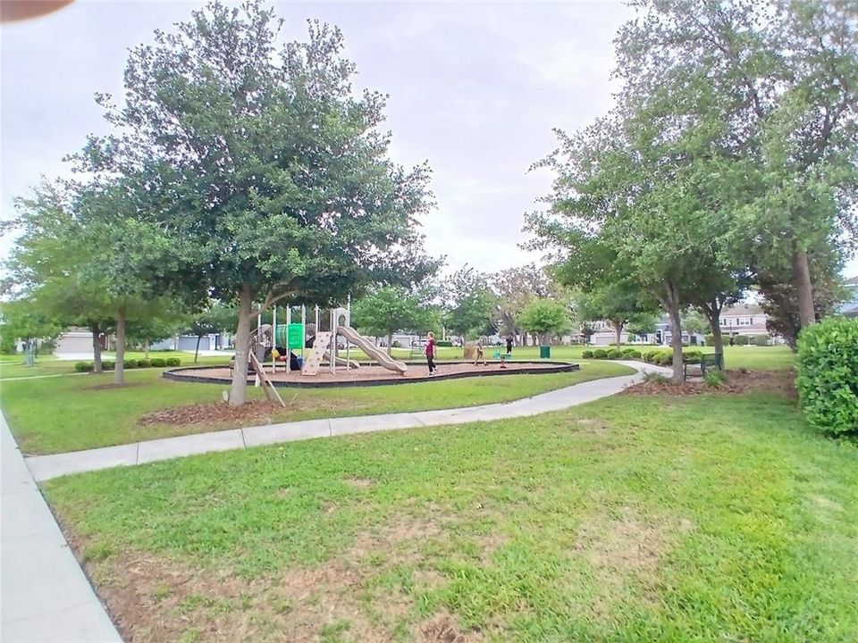 Active With Contract: $475,000 (4 beds, 3 baths, 2415 Square Feet)