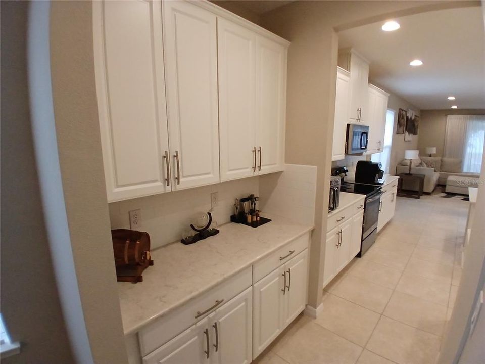 Active With Contract: $475,000 (4 beds, 3 baths, 2415 Square Feet)