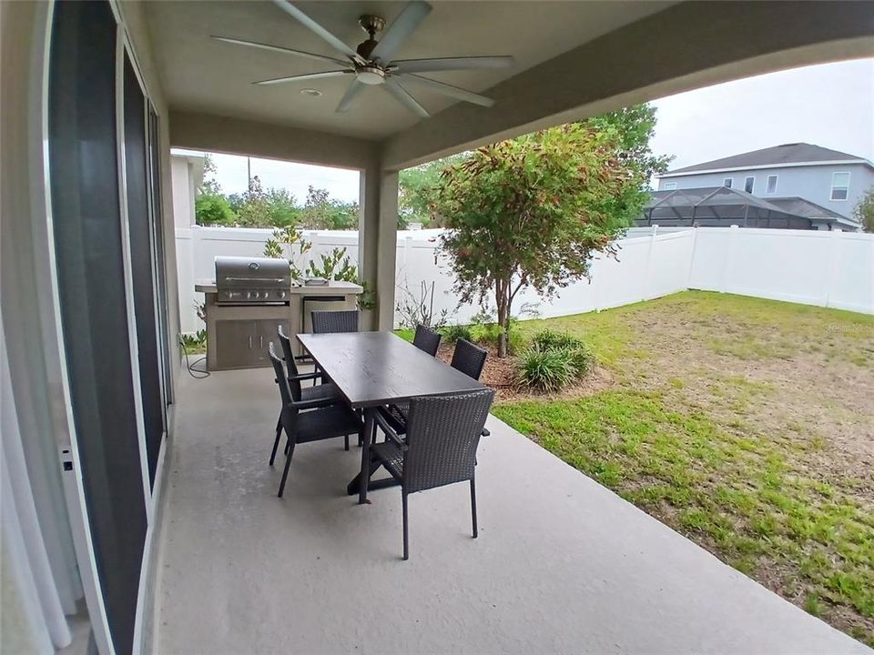 Active With Contract: $475,000 (4 beds, 3 baths, 2415 Square Feet)