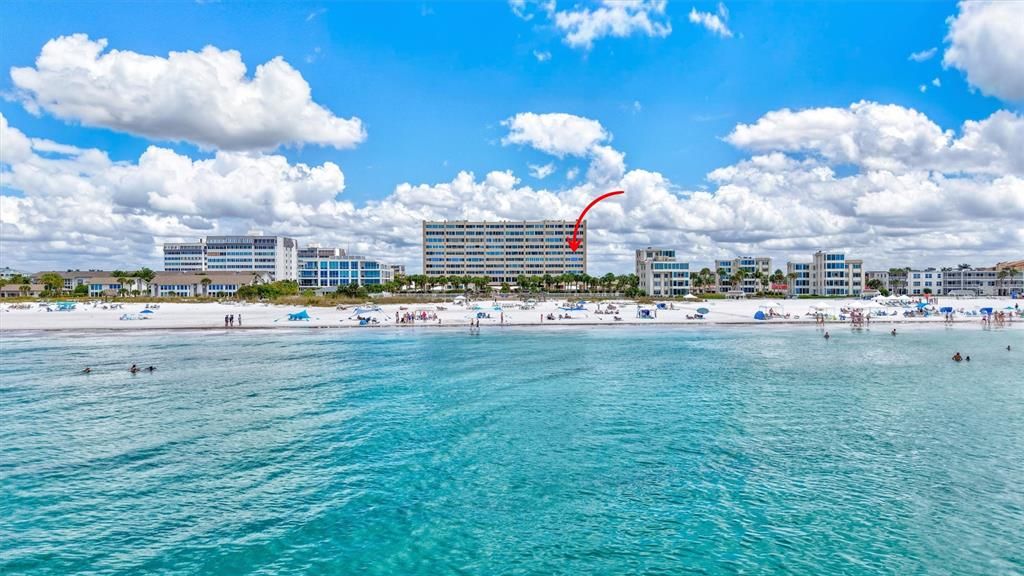 Active With Contract: $1,795,000 (3 beds, 2 baths, 1798 Square Feet)