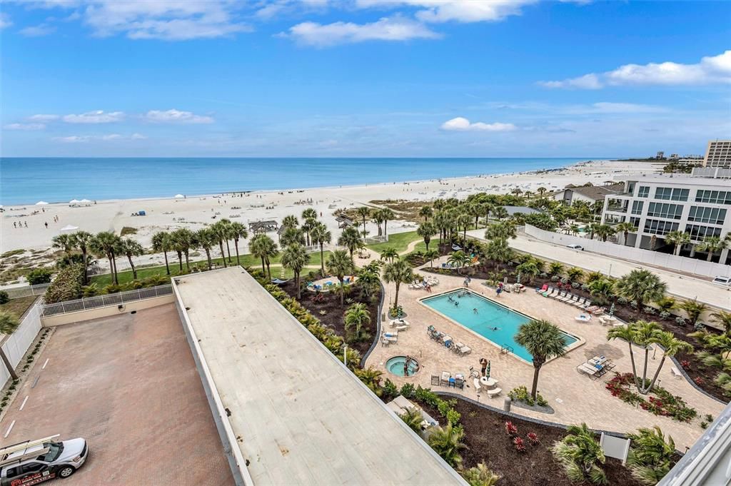 Active With Contract: $1,795,000 (3 beds, 2 baths, 1798 Square Feet)