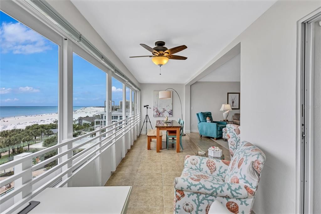 Active With Contract: $1,795,000 (3 beds, 2 baths, 1798 Square Feet)
