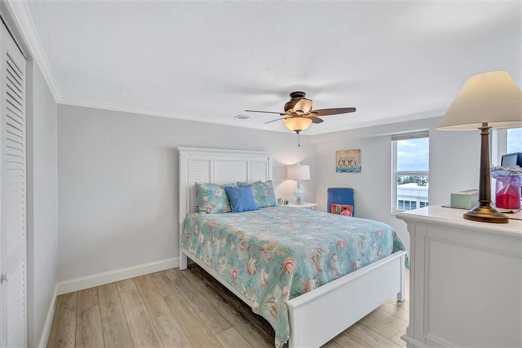 Active With Contract: $1,795,000 (3 beds, 2 baths, 1798 Square Feet)