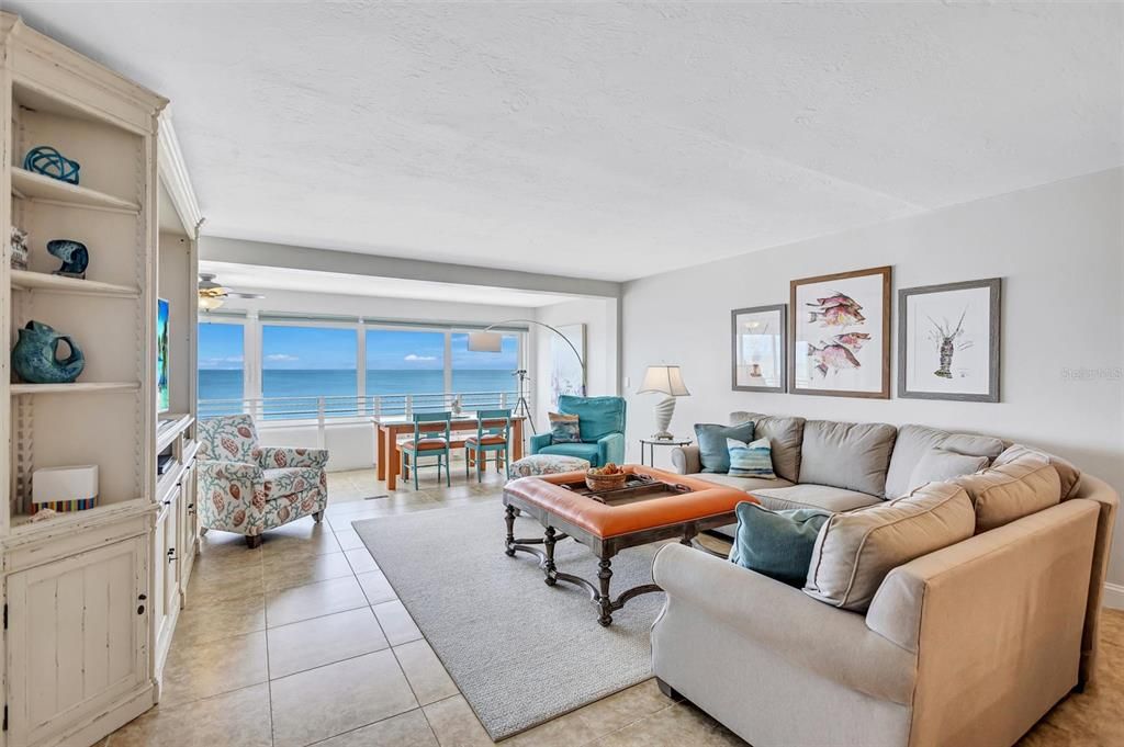 Active With Contract: $1,795,000 (3 beds, 2 baths, 1798 Square Feet)