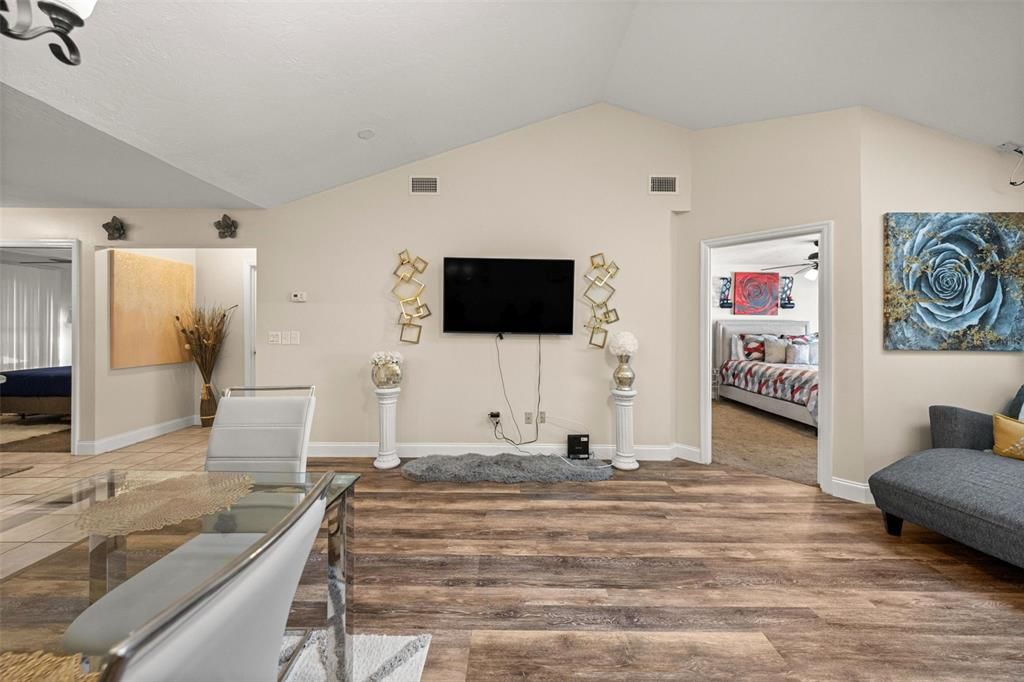 En Venta: $185,000 (2 camas, 1 baños, 1578 Pies cuadrados)