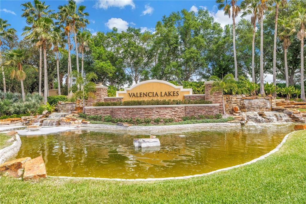 En Venta: $599,000 (3 camas, 3 baños, 3018 Pies cuadrados)