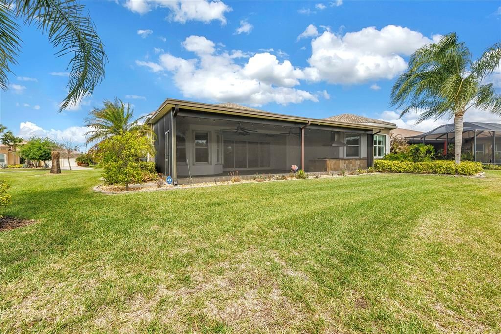 En Venta: $599,000 (3 camas, 3 baños, 3018 Pies cuadrados)