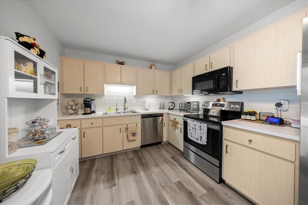 En Venta: $189,999 (2 camas, 1 baños, 816 Pies cuadrados)