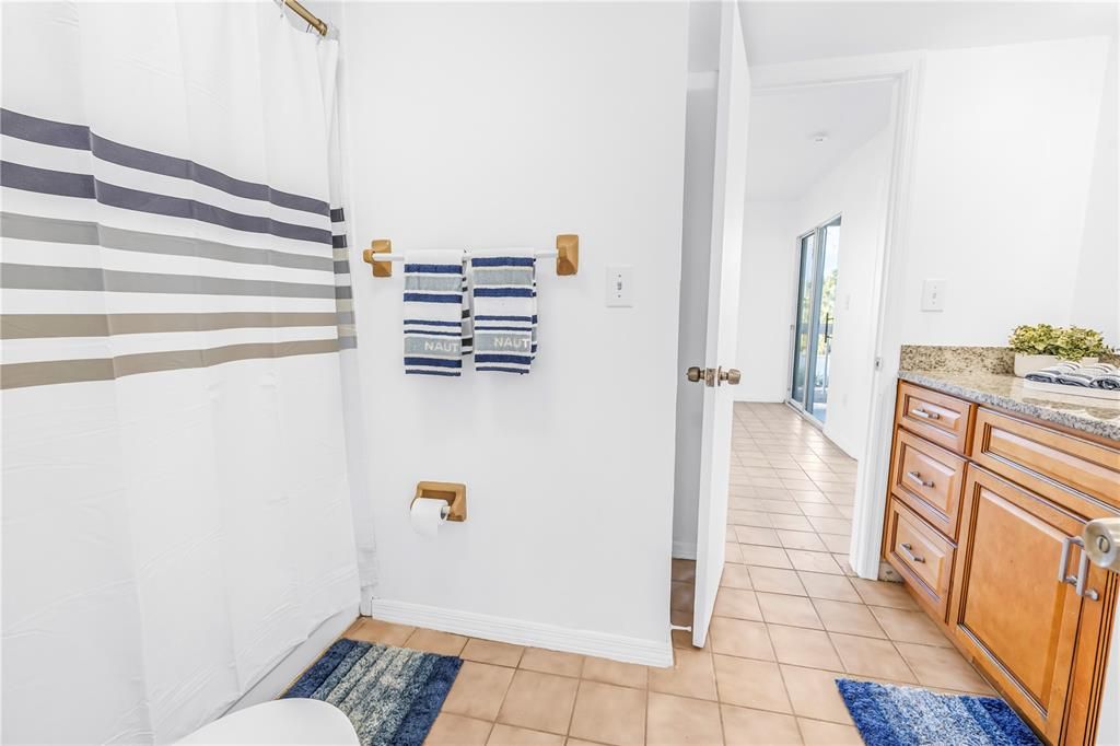 Activo con contrato: $142,000 (1 camas, 1 baños, 680 Pies cuadrados)