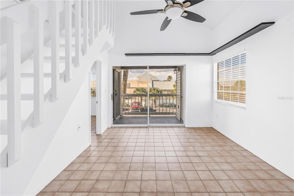 Activo con contrato: $142,000 (1 camas, 1 baños, 680 Pies cuadrados)