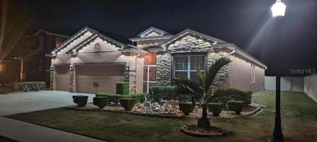 На продажу: $465,000 (4 спален, 3 ванн, 2360 Квадратных фут)