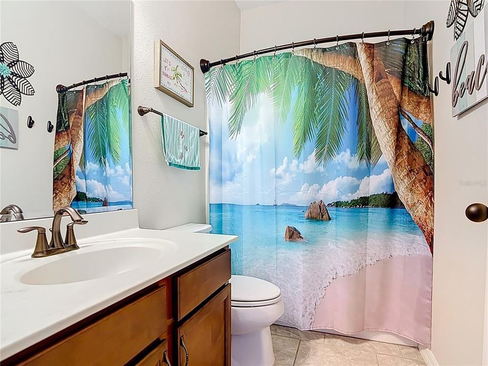 На продажу: $465,000 (4 спален, 3 ванн, 2360 Квадратных фут)