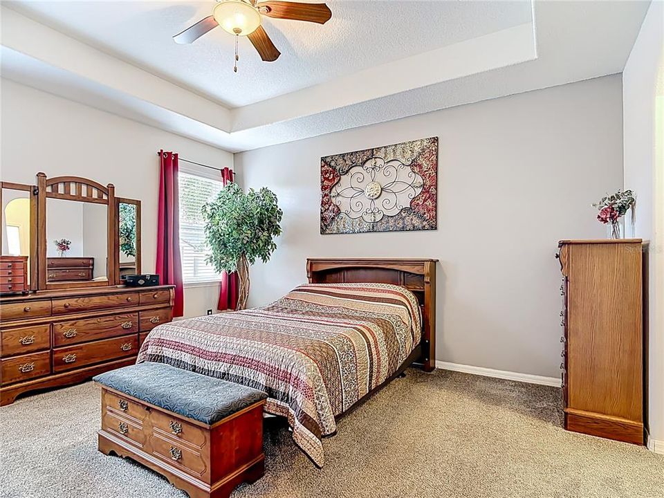 На продажу: $465,000 (4 спален, 3 ванн, 2360 Квадратных фут)