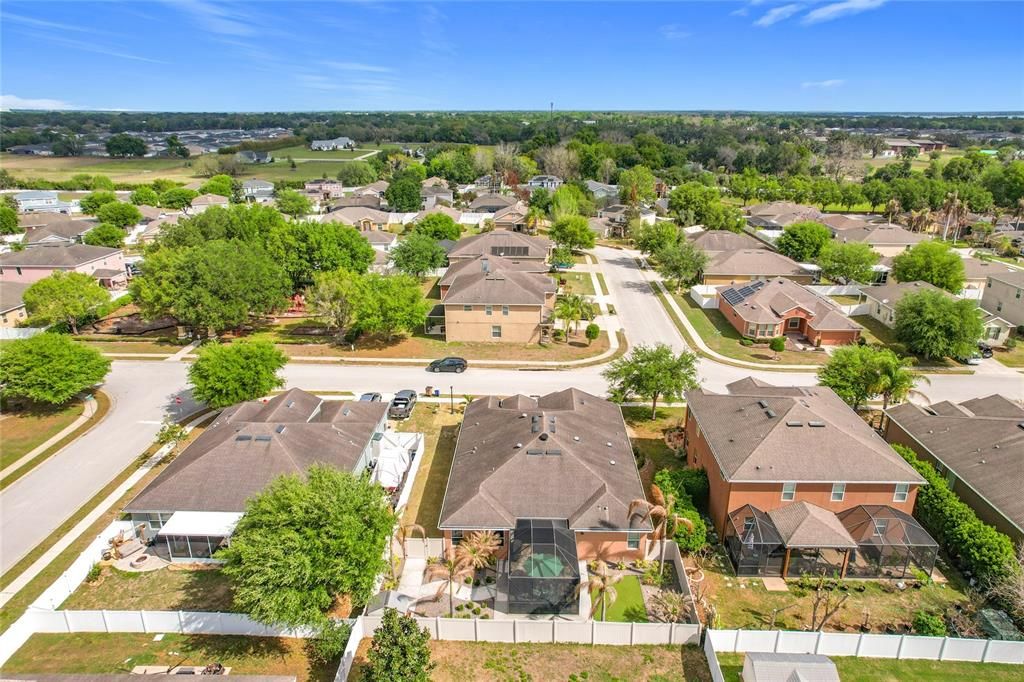 На продажу: $465,000 (4 спален, 3 ванн, 2360 Квадратных фут)