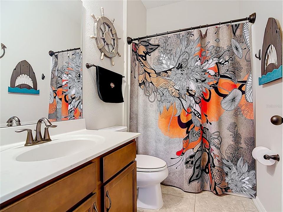 На продажу: $465,000 (4 спален, 3 ванн, 2360 Квадратных фут)