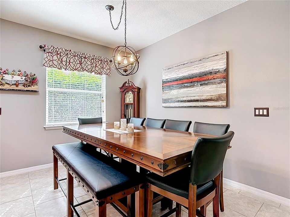 На продажу: $465,000 (4 спален, 3 ванн, 2360 Квадратных фут)