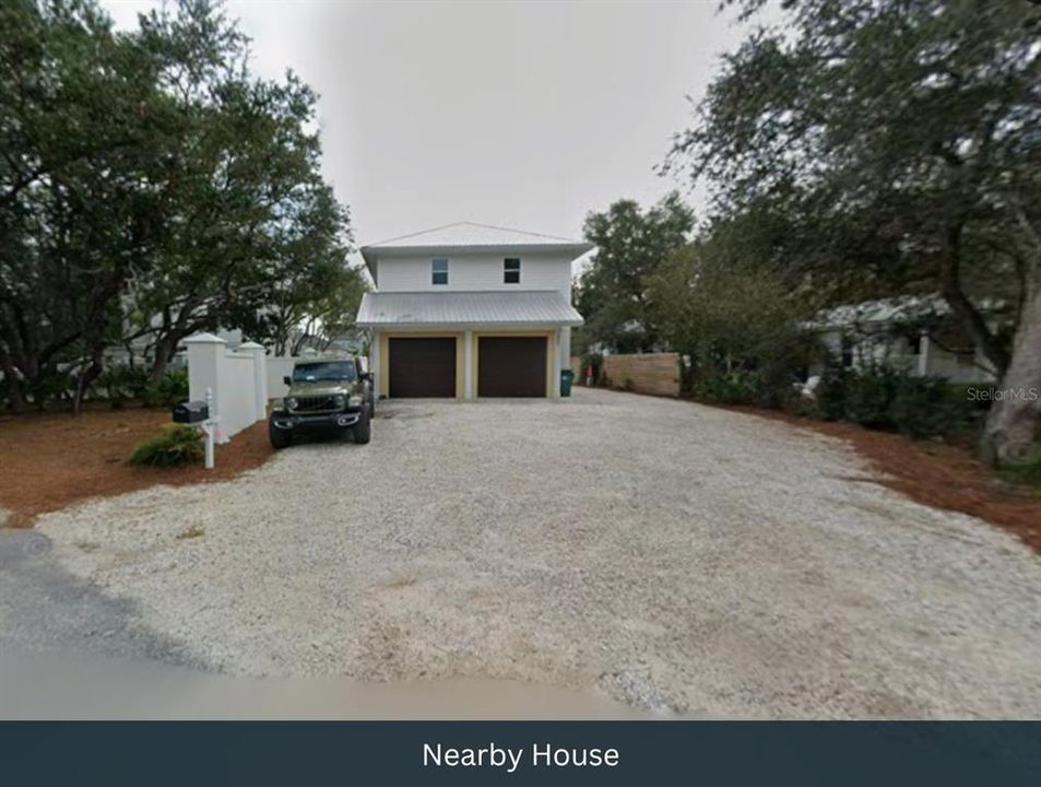 En Venta: $560,000 (0.34 acres)