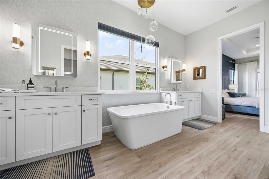 For Sale: $1,649,990 (3 beds, 3 baths, 2872 Square Feet)