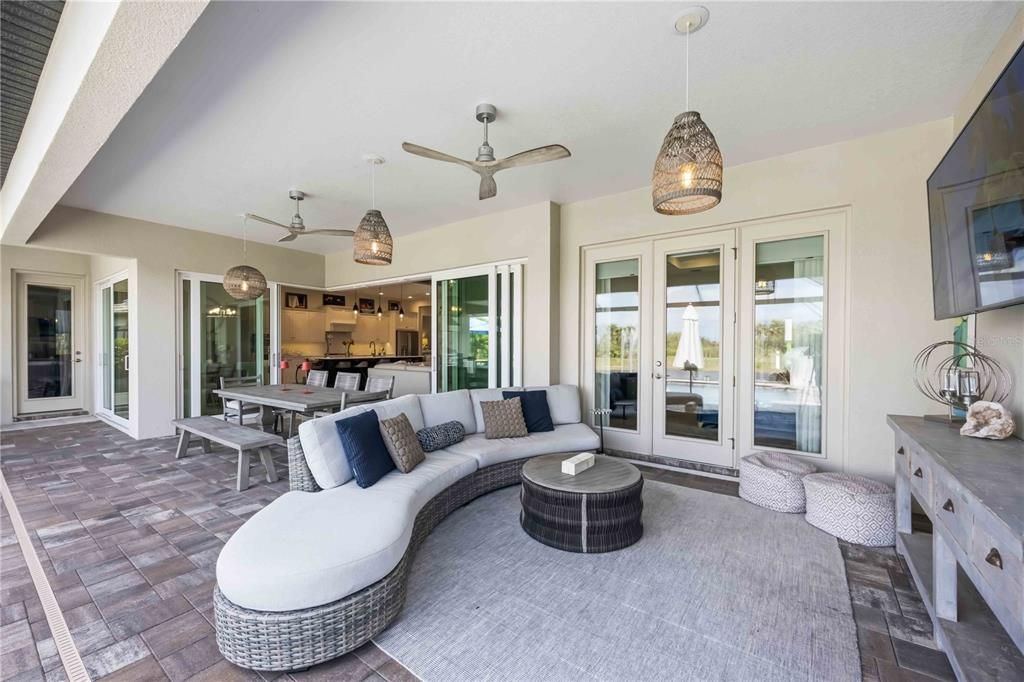 For Sale: $1,649,990 (3 beds, 3 baths, 2872 Square Feet)