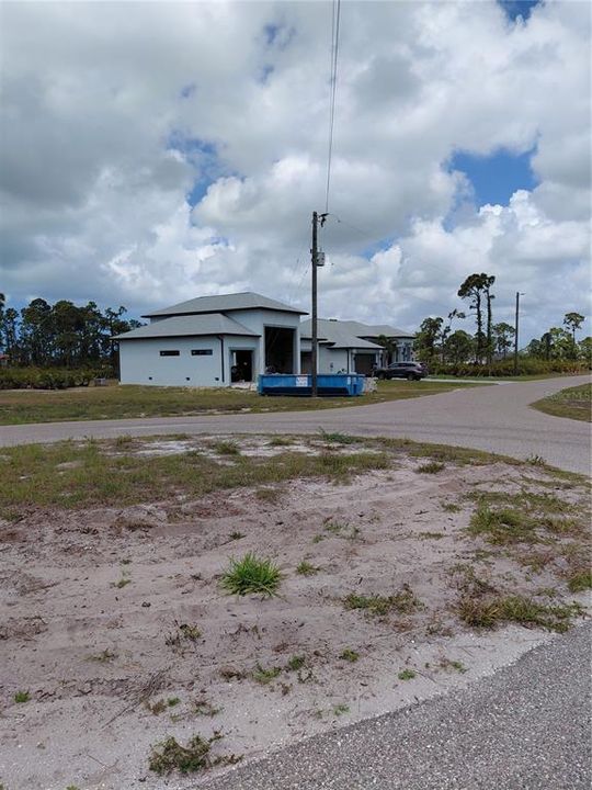 En Venta: $41,000 (0.32 acres)